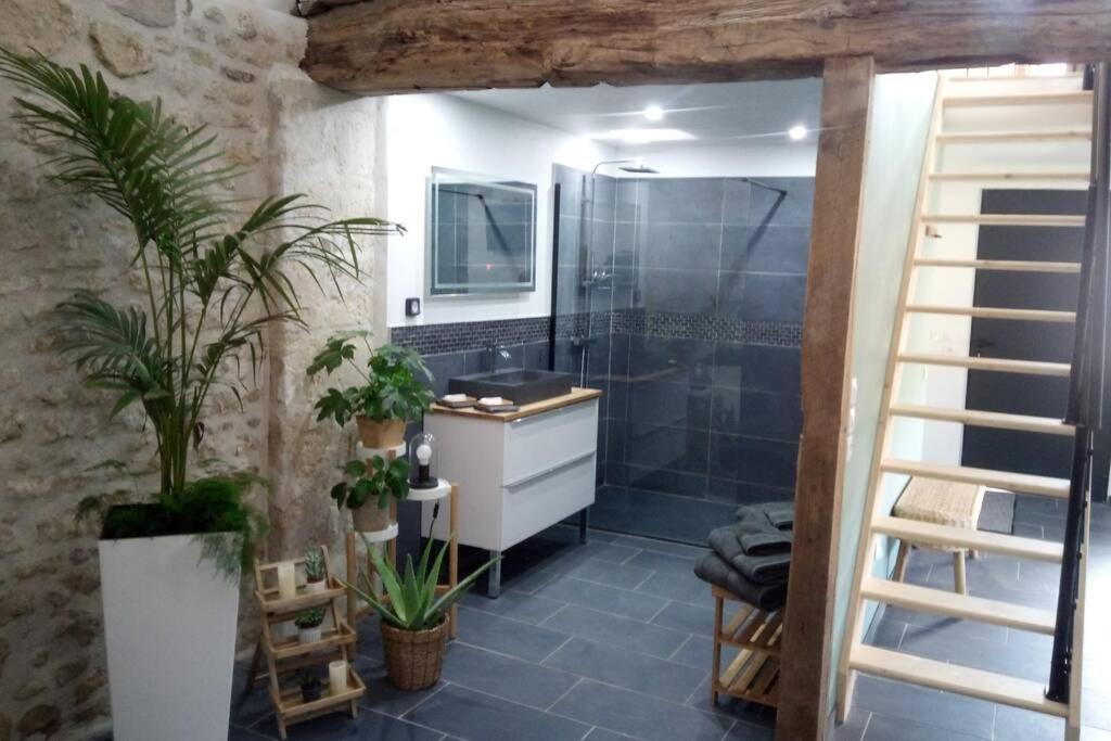 Maison Privative, Cocooning, Zen , Avec Jacuzzi Mont-Notre-Dame Buitenkant foto